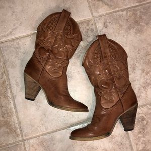 VERY VOLATILE NIGHTBLOOM BOOTS